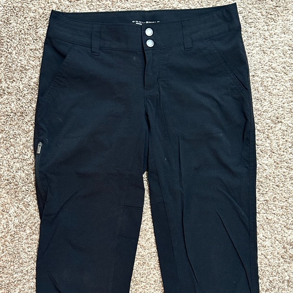 Columbia Saturday Trail Knee Pant in black, Size 2 - Picture 1 of 5